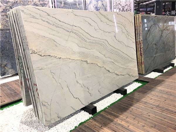 calacatta macaubus quartzite for background