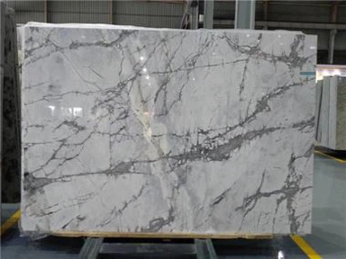 Nähtamatu hall kvartsiit