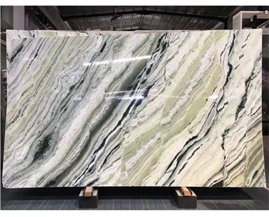 Roheline marmorist põrandaplaat