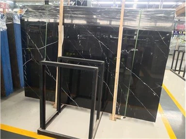 Nero Marquina must marmor