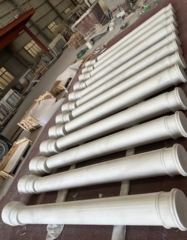 Valgest marmorist sambad