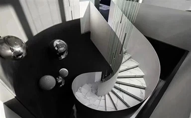 Valgest marmorist astmed