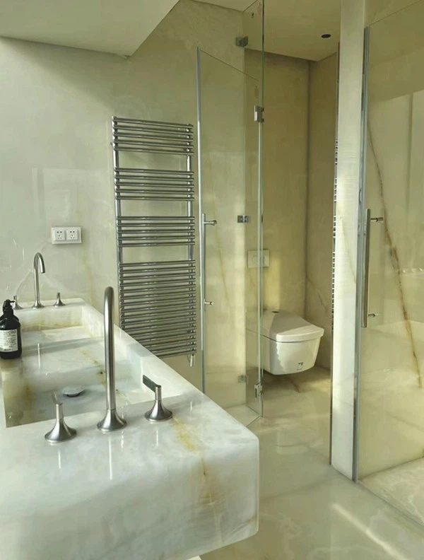 White Onyx Bathroom floor